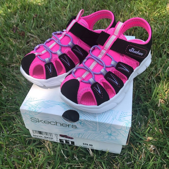 NIB✨ Water Hiking Sandals - Picture 1 of 4